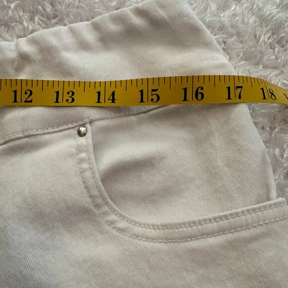 Blair Denimease Flat Waist Pull-On White Jeans Size 12MS - Picture 5 of 8